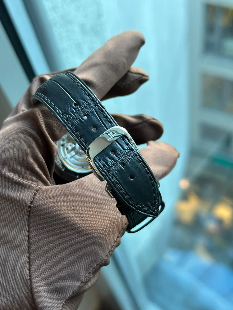 Jaeger-LeCoultre Master Ultra Thin Moon